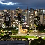 Studio Confortavel E Moderno - Vn Vergueiro Proximo A Hospitais, Universidades, A Av Paulista E Em Frente Ao Centro Cultural Sp - Excelente Localizacao - Ap 1515