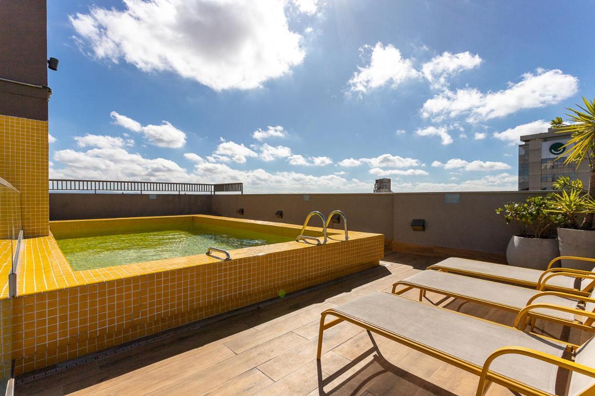 Confortável: Modern Oasis In São Paulo's Cultural Hub Apartamento
