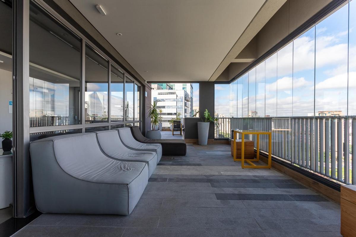 Confortável: Modern Oasis In São Paulo's Cultural Hub Apartamento